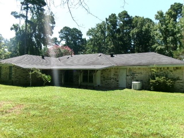 8401 Dogwood Trail, Haughton, LA 71037