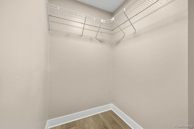 1709 Stirling Avenue, Pontiac, MI 48340