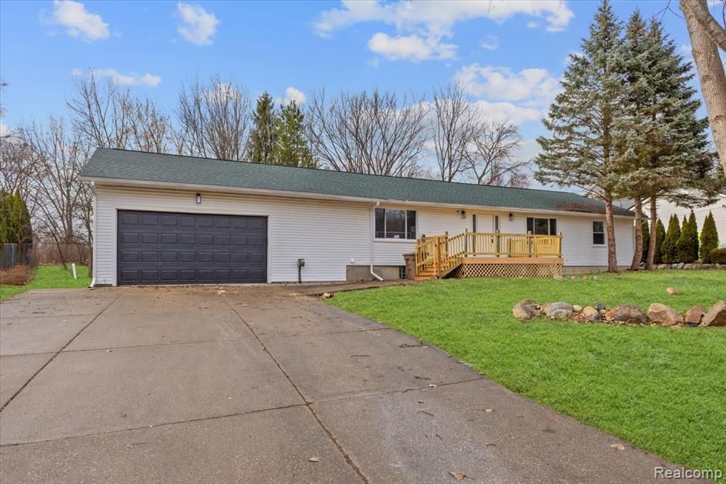 1709 Stirling Avenue, Pontiac, MI 48340