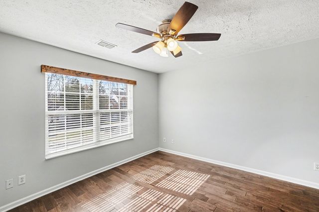 5030 Claude Dr, Smyrna, TN 37167