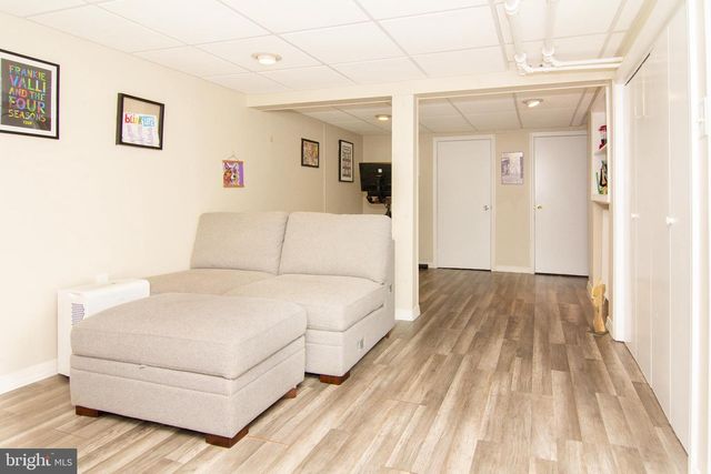 636 OVERBROOK RD, Baltimore, MD 21212