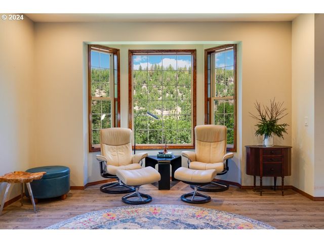 304 TOAD Rd, Goldendale, WA 98620