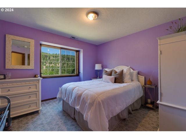 304 TOAD Rd, Goldendale, WA 98620