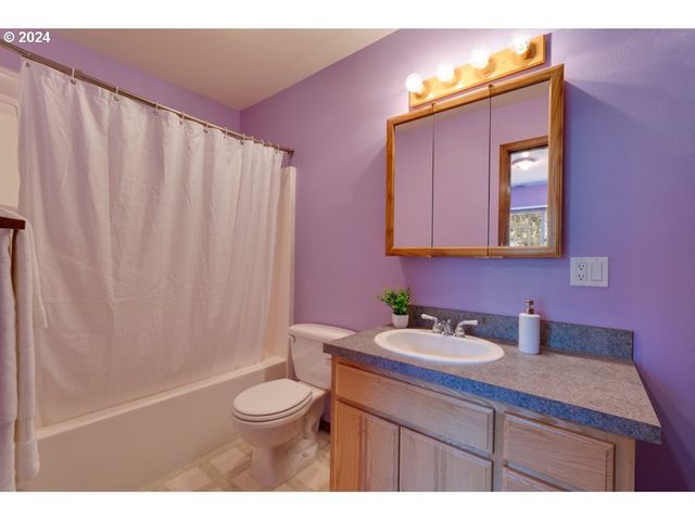 304 TOAD Rd, Goldendale, WA 98620