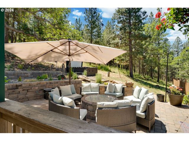 304 TOAD Rd, Goldendale, WA 98620