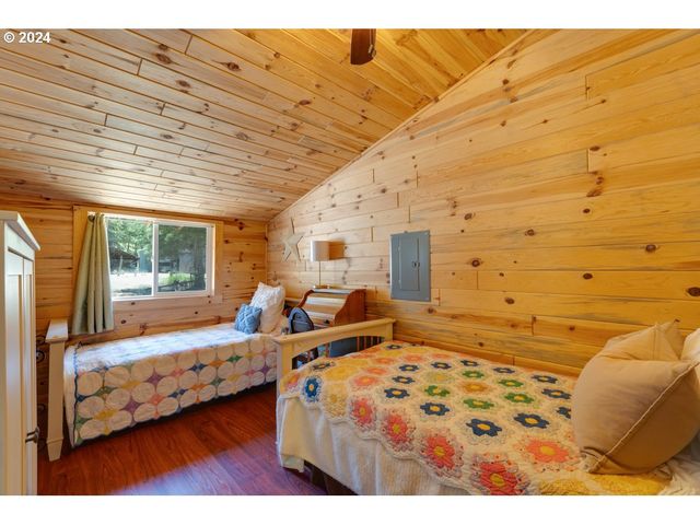 304 TOAD Rd, Goldendale, WA 98620