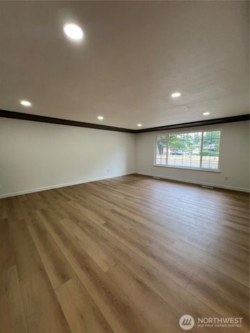 6716 Mt Tacoma Drive SW, Lakewood, WA 98499