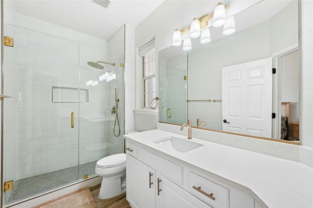 125 Crystal Springs DR, Georgetown, TX 78633