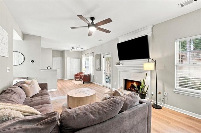 1274 Dalesford Drive, Alpharetta, GA 30004