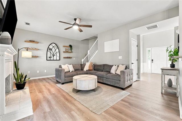 1274 Dalesford Drive, Alpharetta, GA 30004