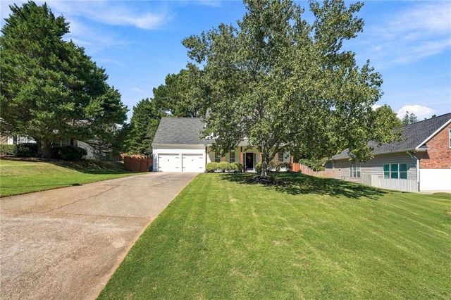 1274 Dalesford Drive, Alpharetta, GA 30004
