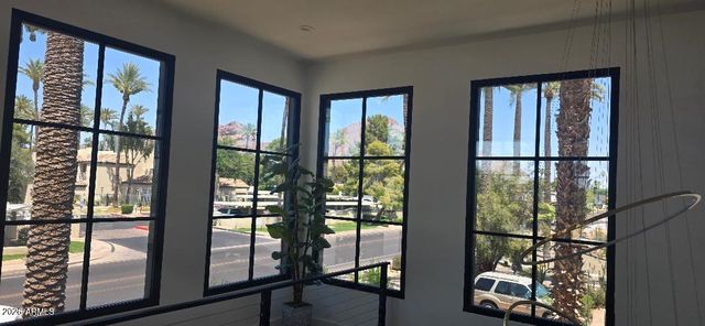 4317 E CAMPBELL Avenue, Phoenix, AZ 85018