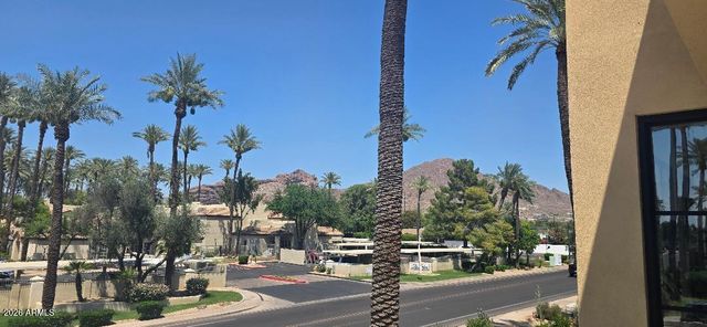 4317 E CAMPBELL Avenue, Phoenix, AZ 85018