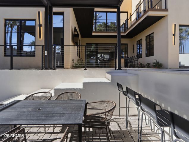 4317 E CAMPBELL Avenue, Phoenix, AZ 85018