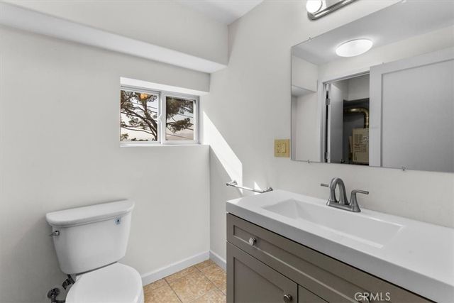 2377 Silver Ridge Avenue, Los Angeles, CA 90039