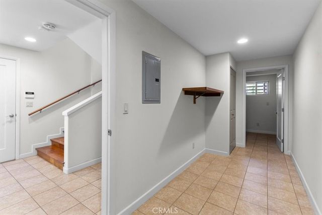 2377 Silver Ridge Avenue, Los Angeles, CA 90039