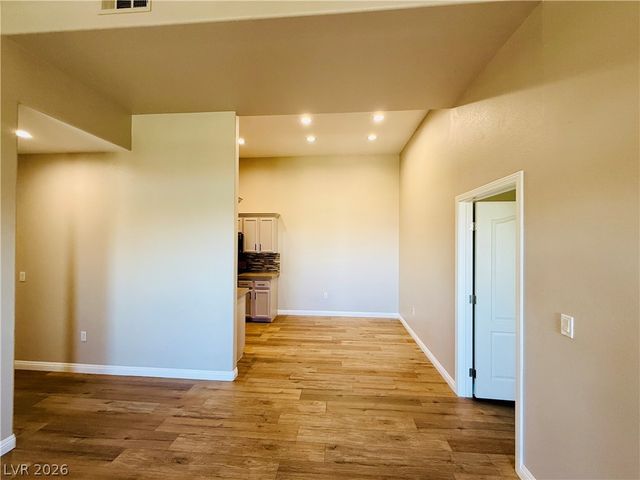 3504 Desert Cliff Street 202, Las Vegas, NV 89129