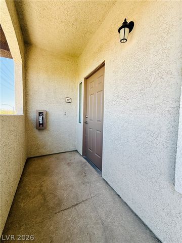3504 Desert Cliff Street 202, Las Vegas, NV 89129