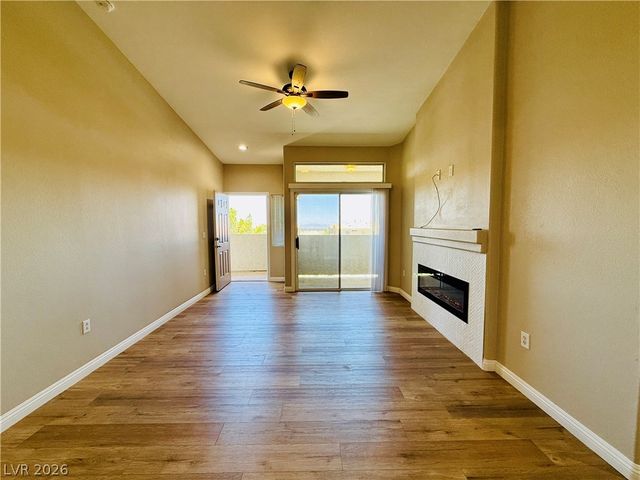 3504 Desert Cliff Street 202, Las Vegas, NV 89129