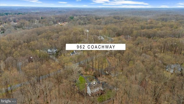 962 COACHWAY, Annapolis, MD 21401