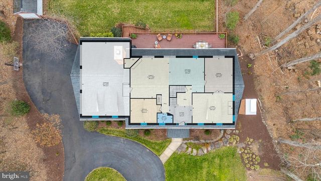962 COACHWAY, Annapolis, MD 21401