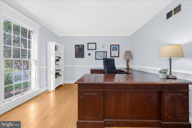962 COACHWAY, Annapolis, MD 21401