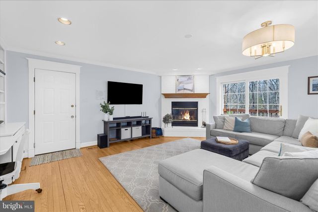 962 COACHWAY, Annapolis, MD 21401