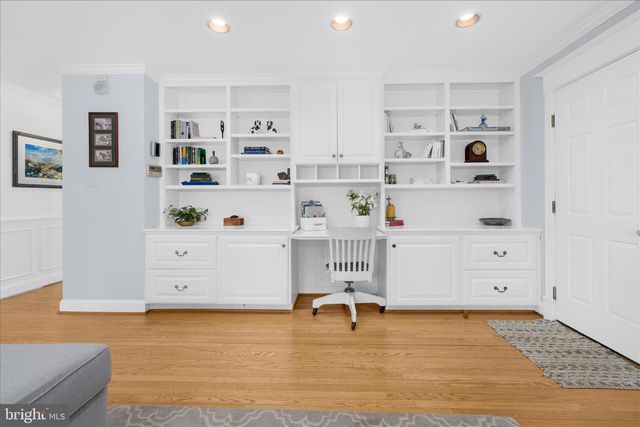 962 COACHWAY, Annapolis, MD 21401