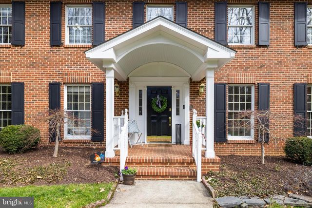 962 COACHWAY, Annapolis, MD 21401