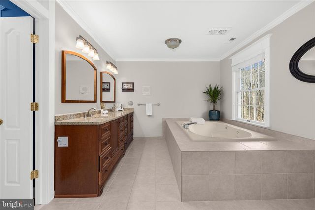 962 COACHWAY, Annapolis, MD 21401