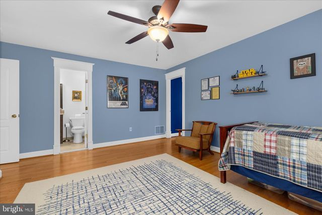 962 COACHWAY, Annapolis, MD 21401