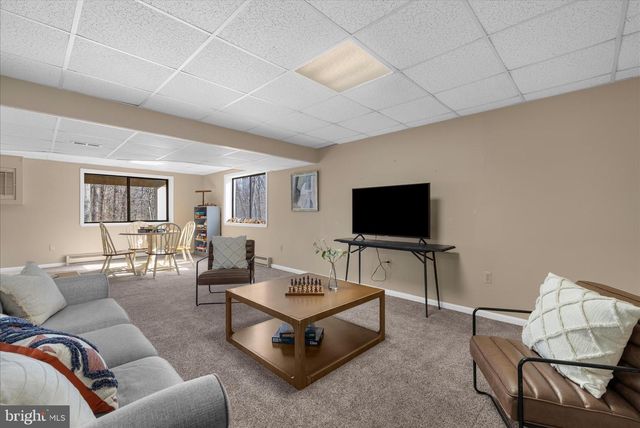 962 COACHWAY, Annapolis, MD 21401