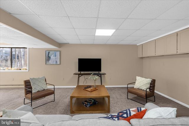 962 COACHWAY, Annapolis, MD 21401