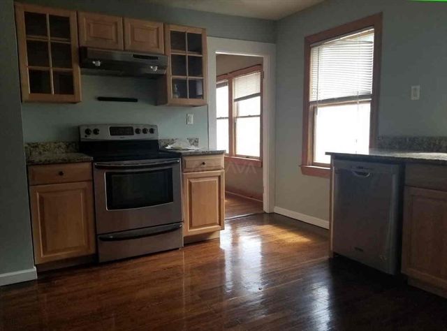 126 Albion 3, Somerville, MA 02144