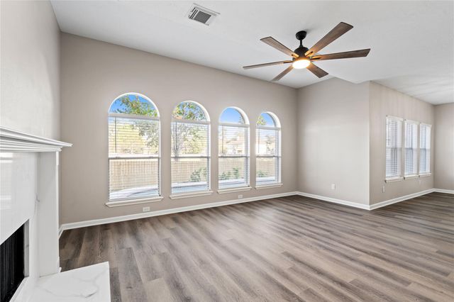 18706 Dempsey Oaks Drive, Humble, TX 77346