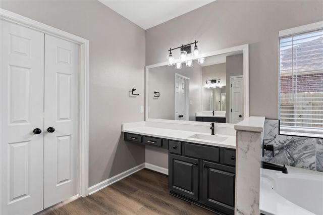 18706 Dempsey Oaks Drive, Humble, TX 77346