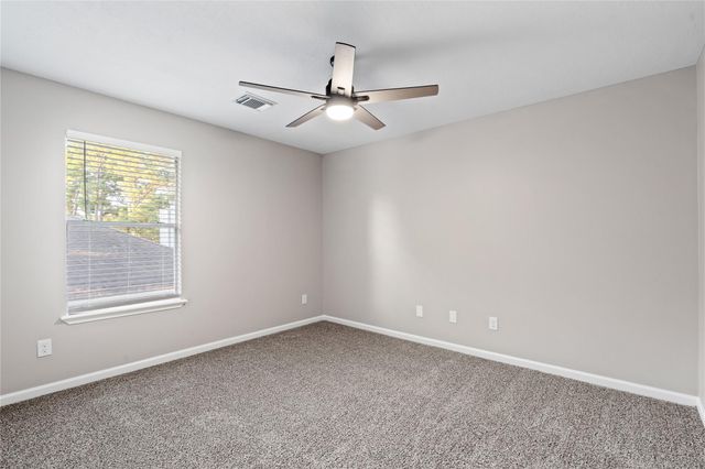 18706 Dempsey Oaks Drive, Humble, TX 77346