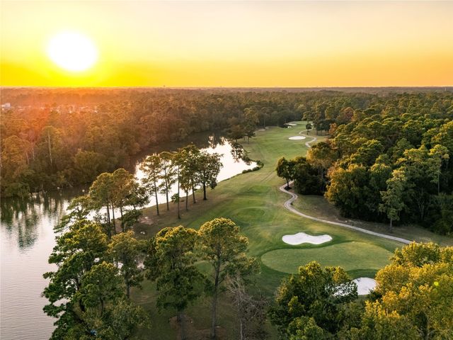 18706 Dempsey Oaks Drive, Humble, TX 77346