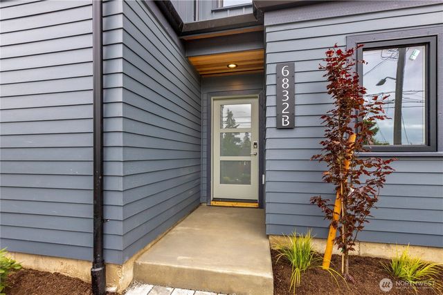 6832 B 47th Avenue NE, Seattle, WA 98115