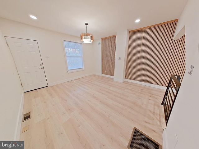 1326 S STANLEY ST, Philadelphia, PA 19146