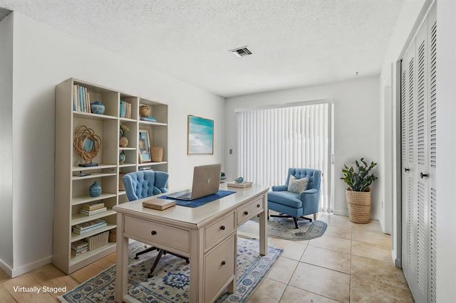 5852 Dream Court 35D, Fort Pierce, FL 34982