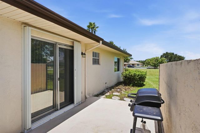 5852 Dream Court 35D, Fort Pierce, FL 34982