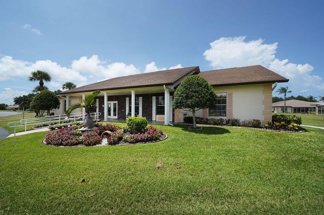 5852 Dream Court 35D, Fort Pierce, FL 34982