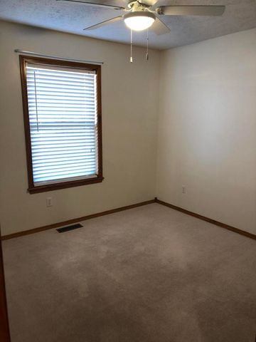 443 S Beechwood Avenue, Republic, MO 65738