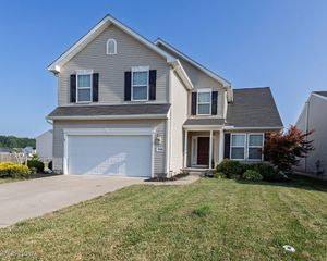 37498 Amber Way, North Ridgeville, OH 44039