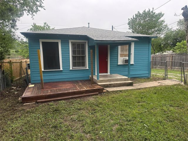 504 W Saint Johns Ave A, Austin, TX 78752