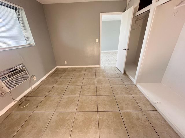 1251 W River Drive Unit 1, Margate, FL 33063