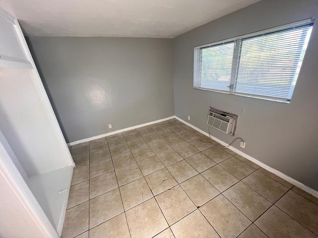 1251 W River Drive Unit 1, Margate, FL 33063