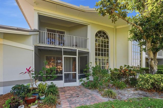 7370 Pine Creek Way, Port St. Lucie, FL 34986