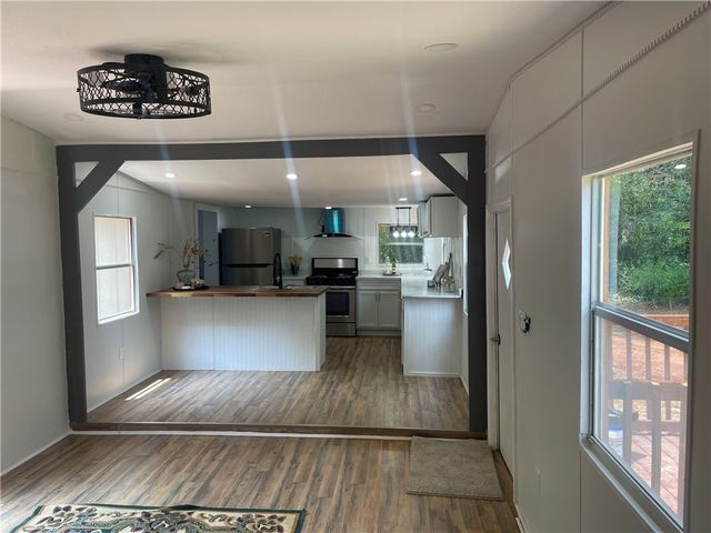 201 Craft Street, Calhoun Falls, SC 29628